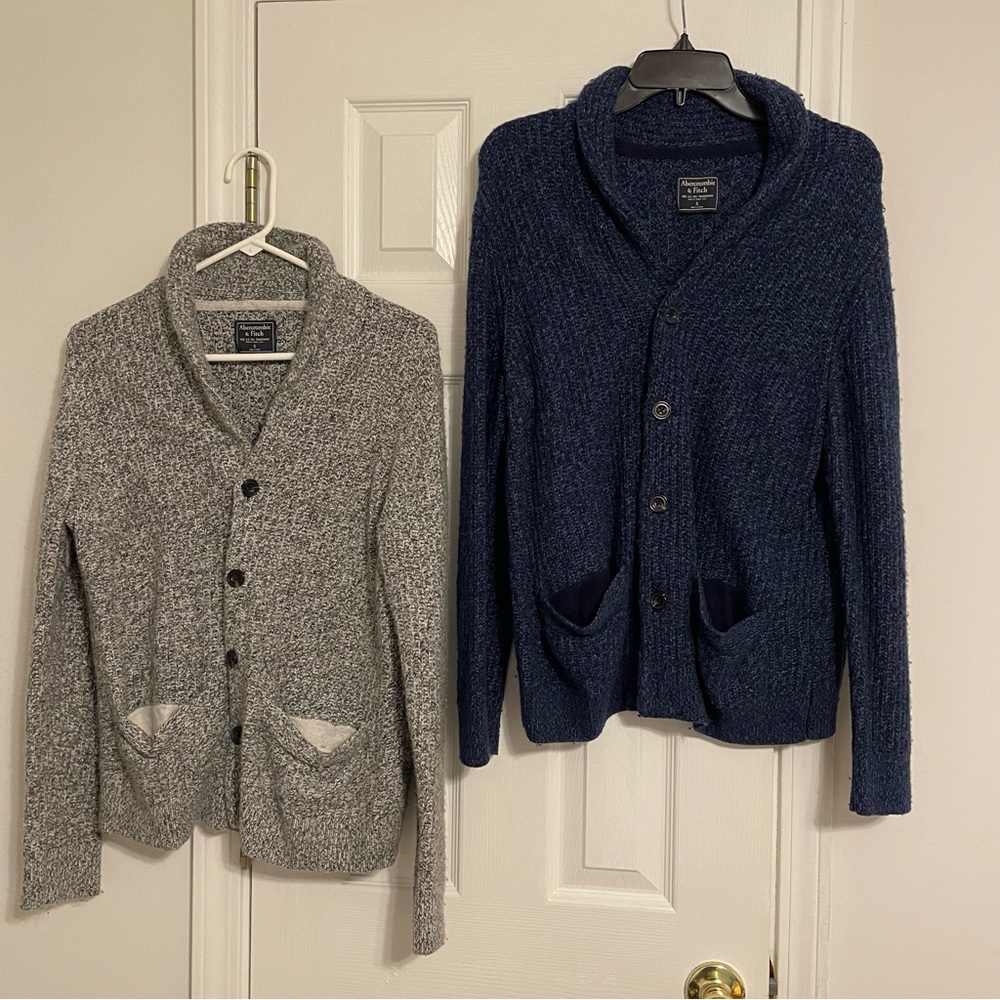 Abercrombie & Fitch - Small Cardigan - Bundle of 2